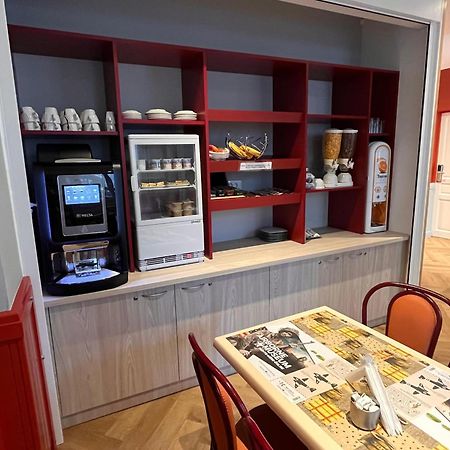 Hotel Angleterre Cherbourg-en-Cotentin Bagian luar foto